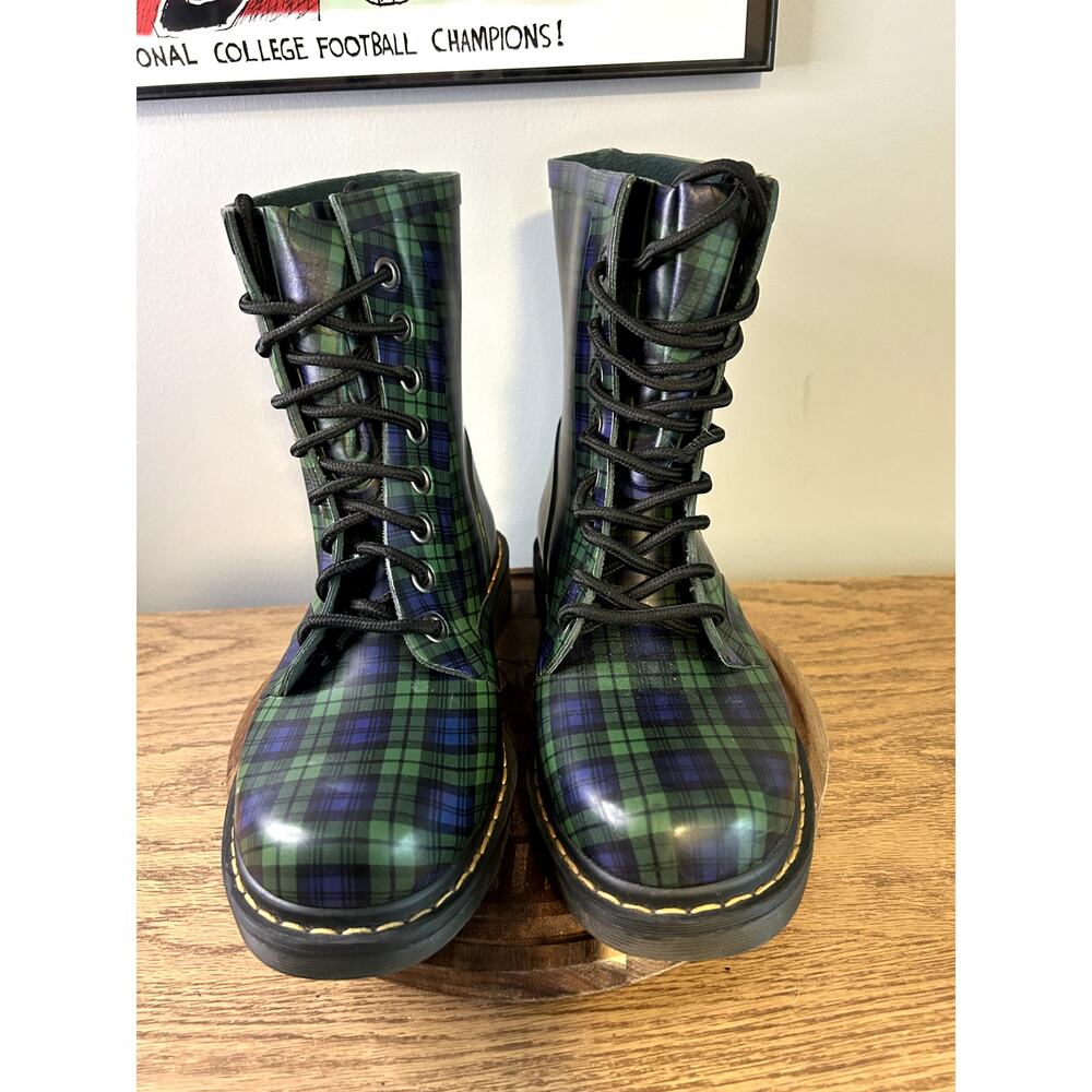 Dr Martens Blue Green Tartan Drench Rain Boots size 7/EU 38 - Picture 3 of 6